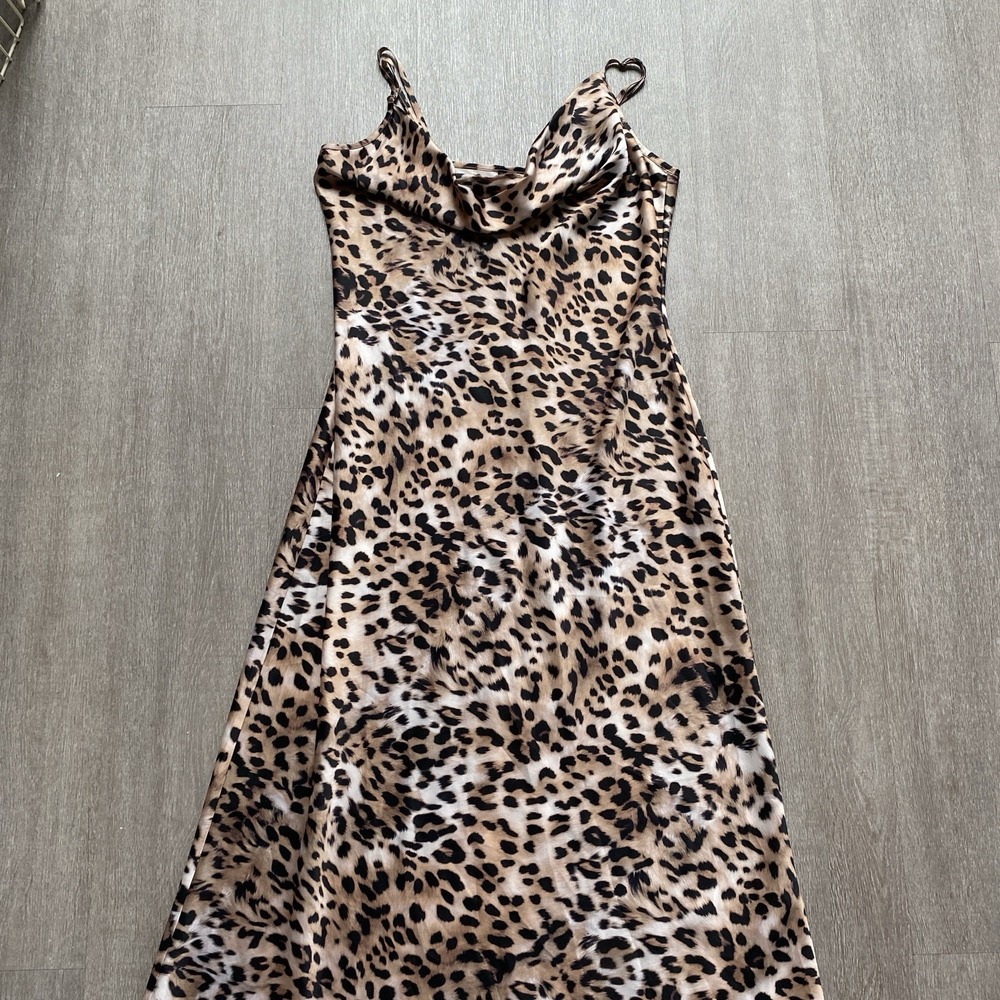 Guess Cowl Neck Leopard Print Silk Satin Slip Dress Size Medium Cherry Girl Y2k - Picture 2 of 7